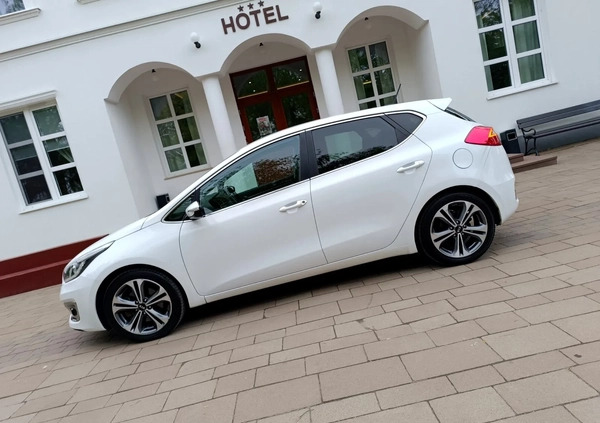 Kia Ceed cena 45900 przebieg: 181800, rok produkcji 2018 z Stawiski małe 704